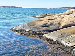 12 Person Holiday Home in Lysekil-by Traum