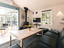 6 Person Holiday Home in Lokken-by Traum