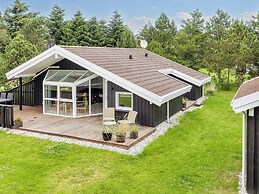 6 Person Holiday Home in Lokken-by Traum