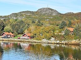 6 Person Holiday Home in Bud-by Traum