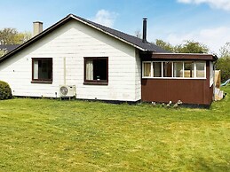 6 Person Holiday Home in Norre Nebel-by Traum