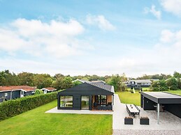 10 Person Holiday Home in Vinderup-by Traum