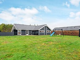 8 Person Holiday Home in Ansager