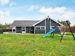 8 Person Holiday Home in Ansager