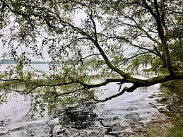 Luxury Lakeside Retreat-by Traum