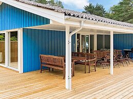 9 Person Holiday Home in Laeso