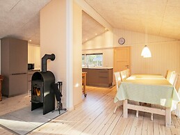 9 Person Holiday Home in Laeso