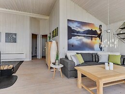 6 Person Holiday Home in Egernsund