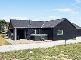10 Person Holiday Home in Bogense-by Traum
