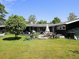 6 Person Holiday Home in Tisvildeleje
