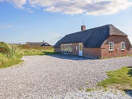 10 Person Holiday Home in Ringkobing