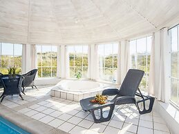 10 Person Holiday Home in Ringkobing