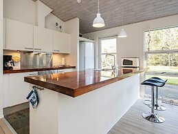 8 Person Holiday Home in Hals-by Traum