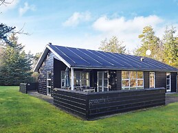 8 Person Holiday Home in Hals-by Traum