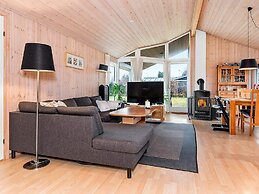 6 Person Holiday Home in Borkop-by Traum