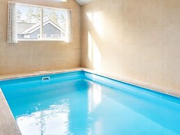 14 Person Holiday Home in Vaeggerlose