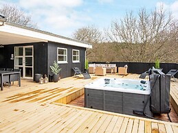 12 Person Holiday Home in Ebeltoft-by Traum