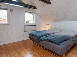 6 Person Holiday Home in Ebeltoft