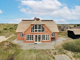 8 Person Holiday Home in Blavand