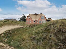 8 Person Holiday Home in Blavand