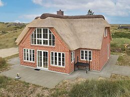 8 Person Holiday Home in Blavand