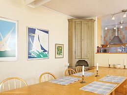 9 Person Holiday Home in Fiskebackskil