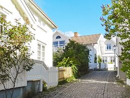 9 Person Holiday Home in Fiskebackskil