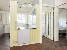 5 Person Holiday Home in Aabenraa-by Traum