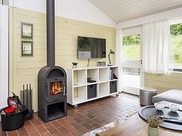 5 Person Holiday Home in Aabenraa-by Traum