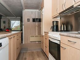 6 Person Holiday Home in Ebeltoft-by Traum
