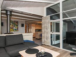 6 Person Holiday Home in Ebeltoft-by Traum