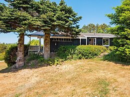 6 Person Holiday Home in Ebeltoft-by Traum