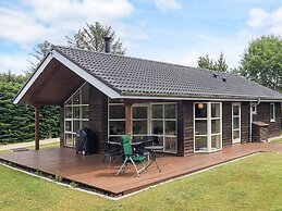 6 Person Holiday Home in Logstor
