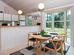 6 Person Holiday Home in Logstor