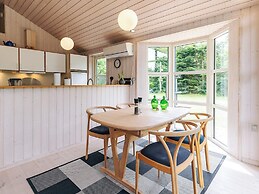 6 Person Holiday Home in Logstor