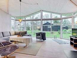 8 Person Holiday Home in Saeby-by Traum