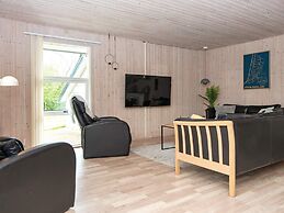 6 Person Holiday Home in Oksbol