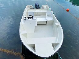 4 Person Holiday Home in Reksteren-by Traum