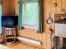 4 Person Holiday Home in Reksteren-by Traum