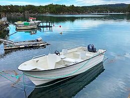 4 Person Holiday Home in Reksteren-by Traum