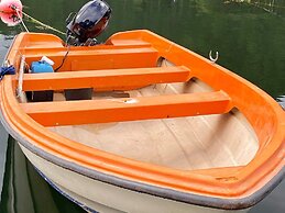 4 Person Holiday Home in Reksteren-by Traum