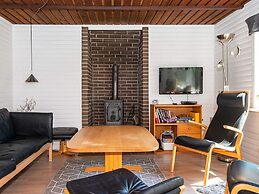 6 Person Holiday Home in Glesborg-by Traum