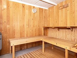 6 Person Holiday Home in Glesborg-by Traum