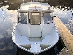 6 Person Holiday Home in Averoy