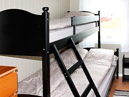 6 Person Holiday Home in Averoy