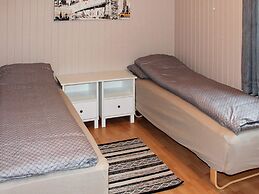 6 Person Holiday Home in Averoy