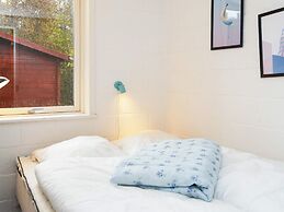 6 Person Holiday Home in Hemmet