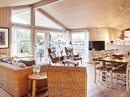 10 Person Holiday Home in Hojby