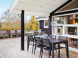 10 Person Holiday Home in Hojby
