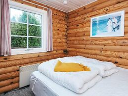 6 Person Holiday Home in Hovborg